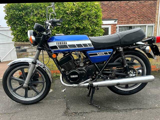 Yamaha RD 250