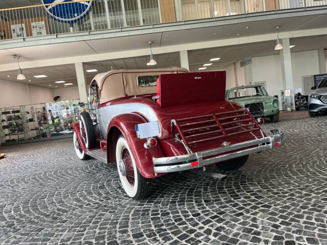 Cadillac Series 353