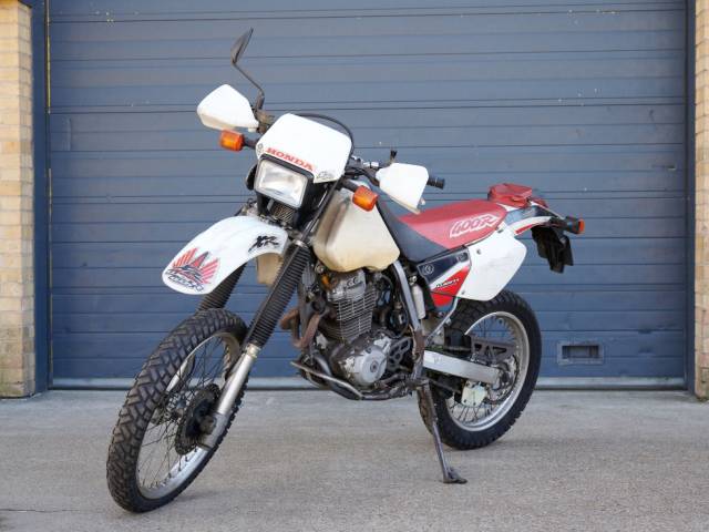 Image 1/9 of Honda DUMMY (1997)
