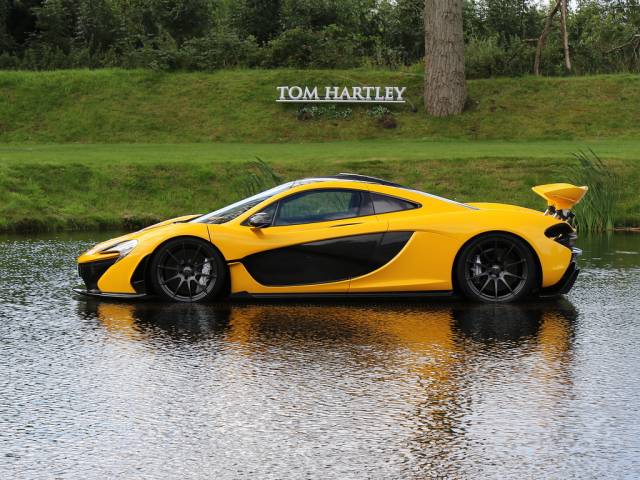 Image 1/35 of McLaren P1 (2014)