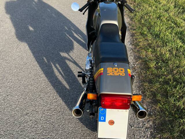 Ducati 900 S 2