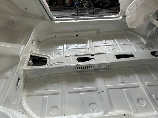 Porsche 911 2.4 S "Oilflap"