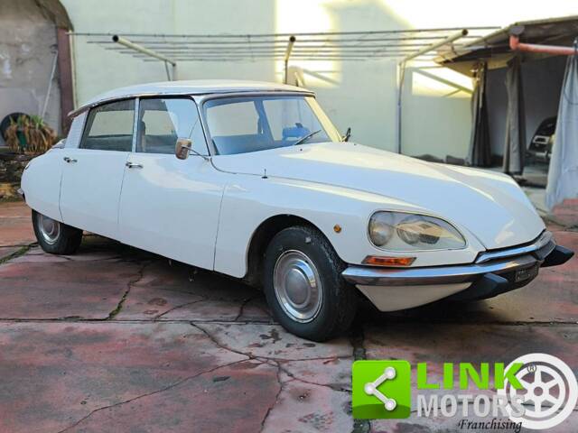 Image 1/10 of Citroën DS 20 (1971)