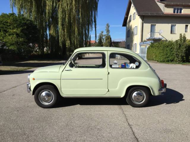 FIAT 600