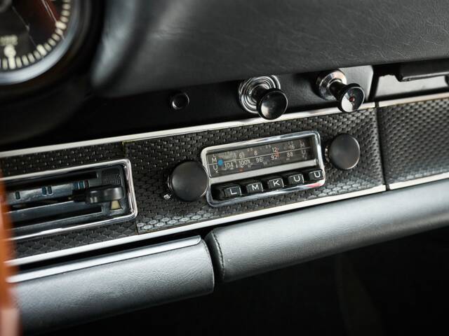 Porsche 911 2.0 E