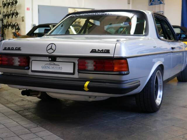 Mercedes-Benz 280 CE