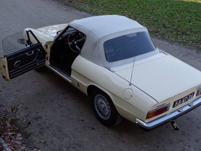 Alfa Romeo 2000 Spider Veloce
