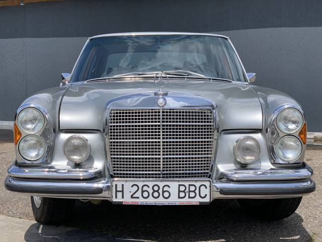 Mercedes-Benz 300 SEL 6.3
