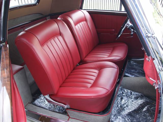 Mercedes-Benz 220 Cabriolet A