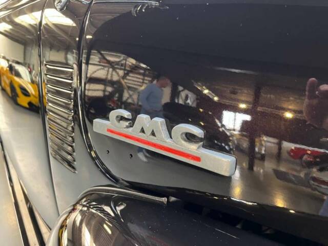 GMC 3500 1-ton