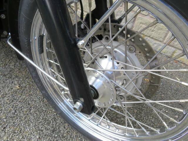 Triumph Bonneville T100