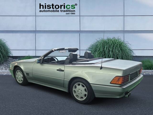 Mercedes-Benz SL 320