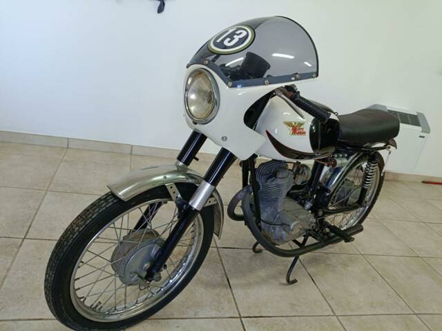 Moto Morini Corsaro 125