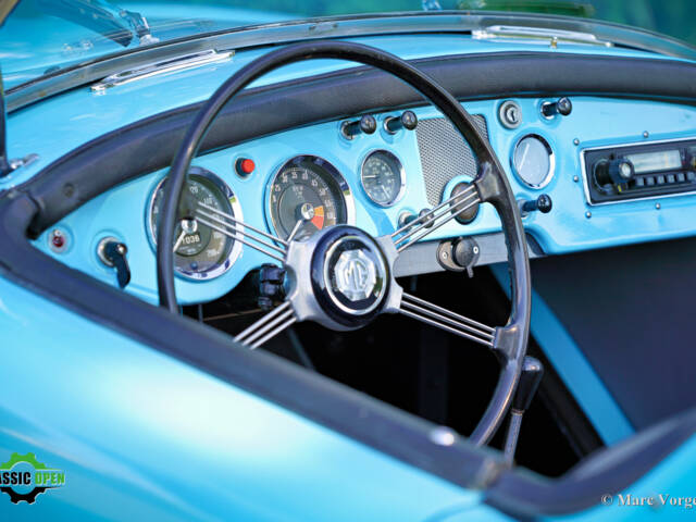 MG MGA 1500