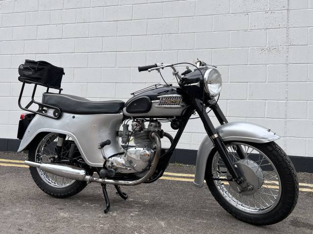 Image 1/20 of Triumph DUMMY (1961)