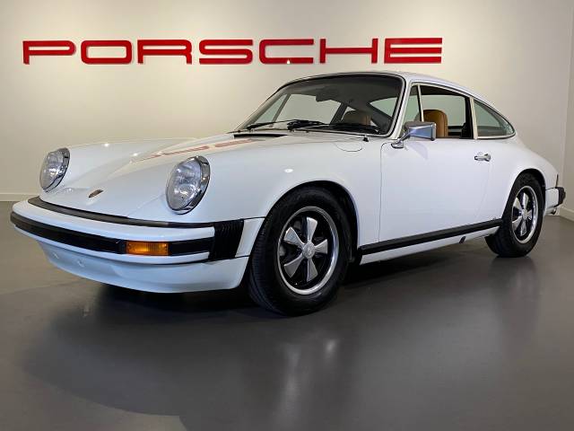 Porsche 911 2.7