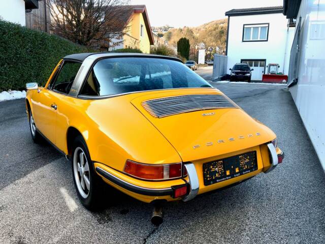 Porsche 911 2.2 T