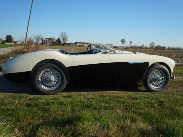 Austin-Healey 100/4 (BN2)