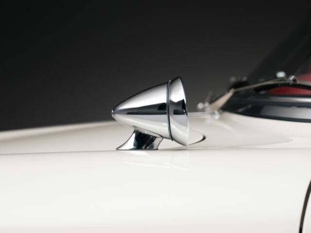 Mercedes-Benz 300 SL Roadster