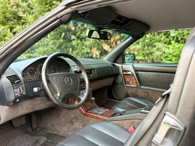 Mercedes-Benz SL 280
