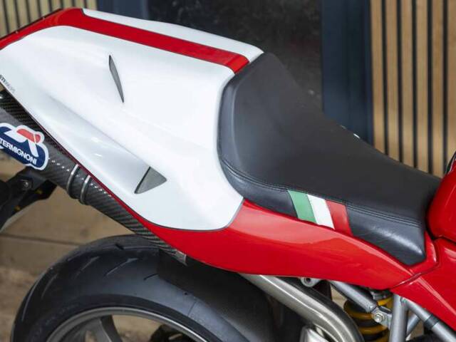 Ducati 996