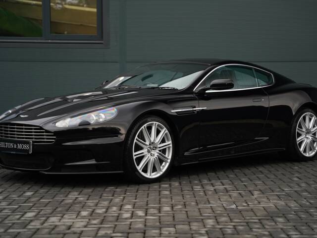 Aston Martin DBS