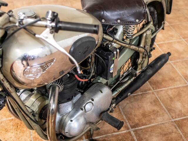 BSA A 10 Golden Flash