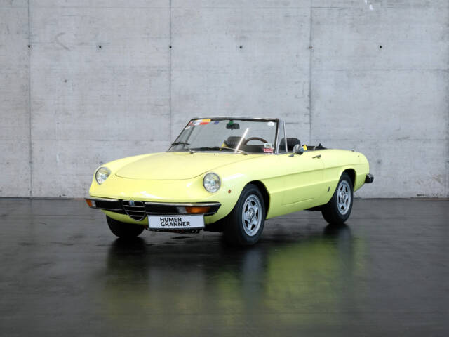 Image 1/24 de Alfa Romeo Spider 1300 Junior (1972)