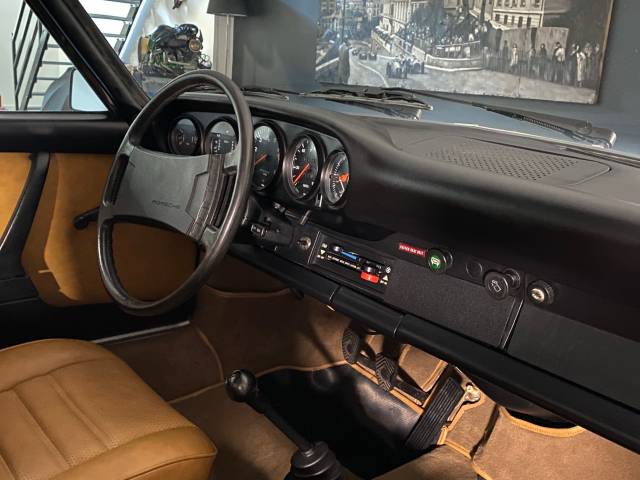 Porsche 911 2.7
