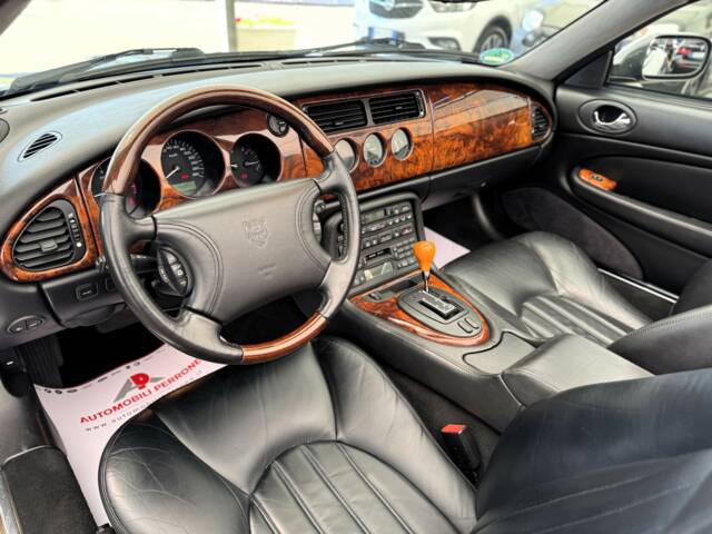 Jaguar XK8 4.0