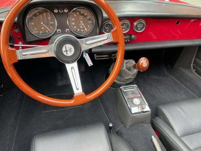 Alfa Romeo 1750 Spider Veloce