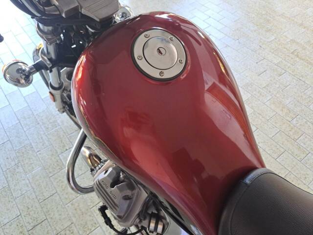 Moto Guzzi Nevada 750