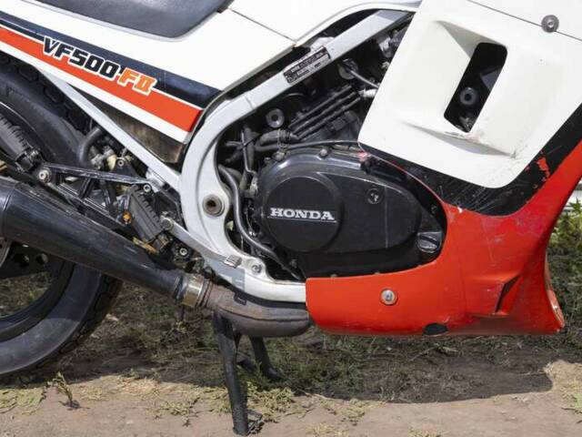 Honda VF 500 F