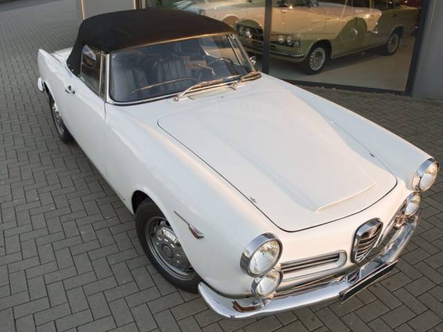 Alfa Romeo 2600 Spider