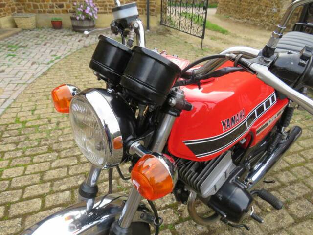 Yamaha RD 200