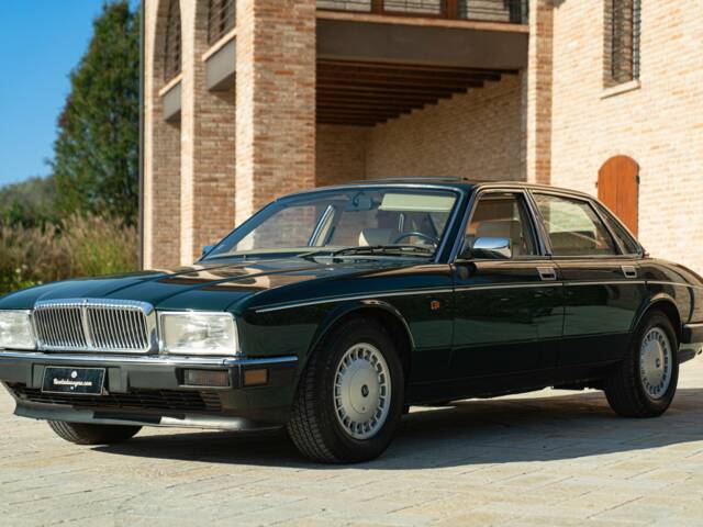 Imagen 1/50 de Daimler XJ 6 4.0 (1991)