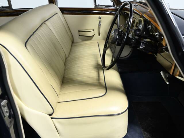 Jaguar Mk VIII