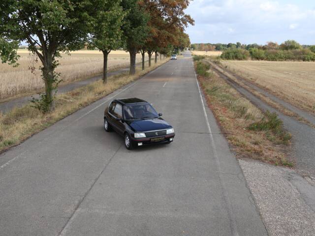 Peugeot 205 GTi 1.9