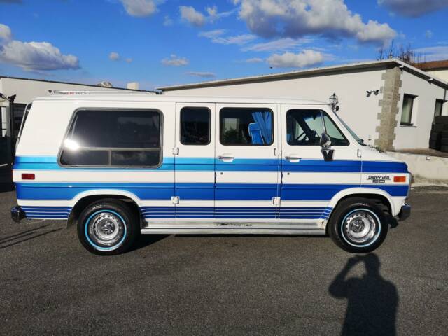 Chevrolet Van