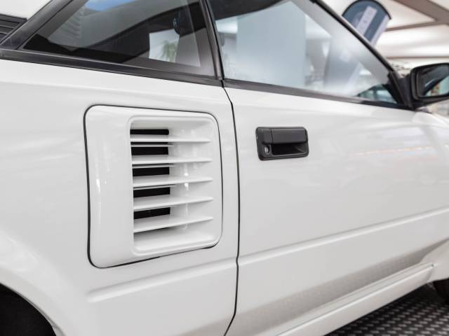 Toyota MR2