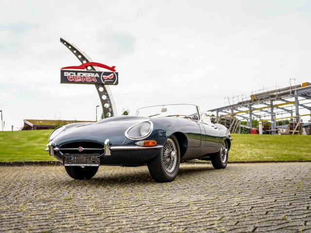 Jaguar E-Type 3.8
