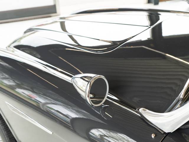 Austin-Healey 100/6 (BN6)