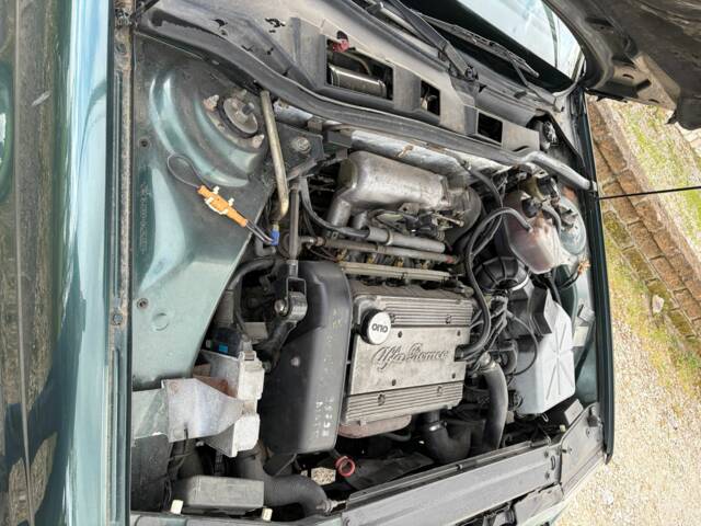 Alfa Romeo 164 2.0