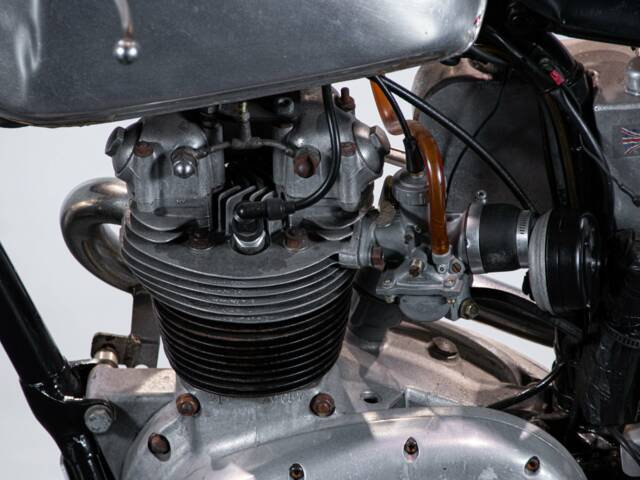 BSA 250 SS Gold Star