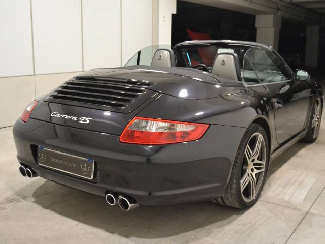 Porsche 911 Carrera 4S