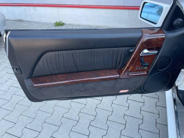 Mercedes-Benz SL 600 6.0 AMG