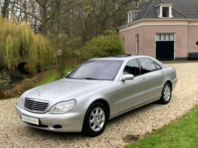Mercedes-Benz S 500