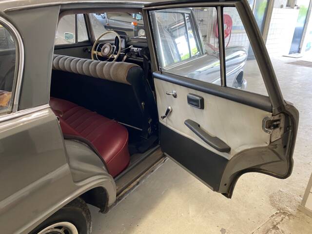 Mercedes-Benz 190 c