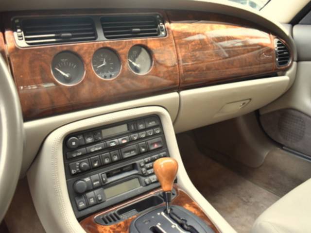 Jaguar XK8 4.0