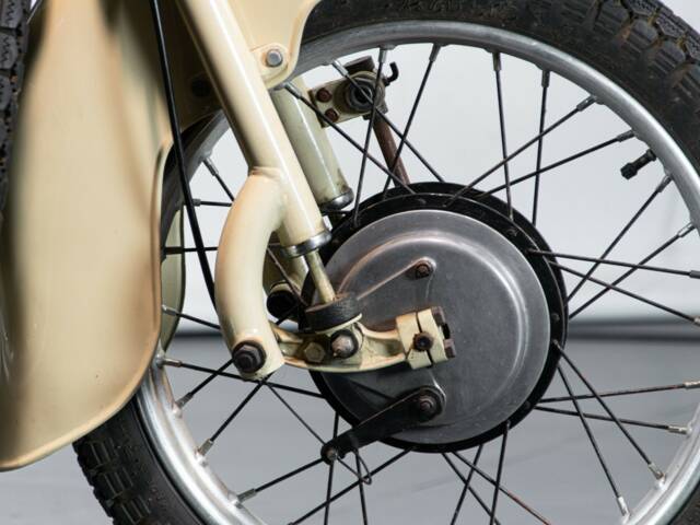 Moto Guzzi Galletto 160